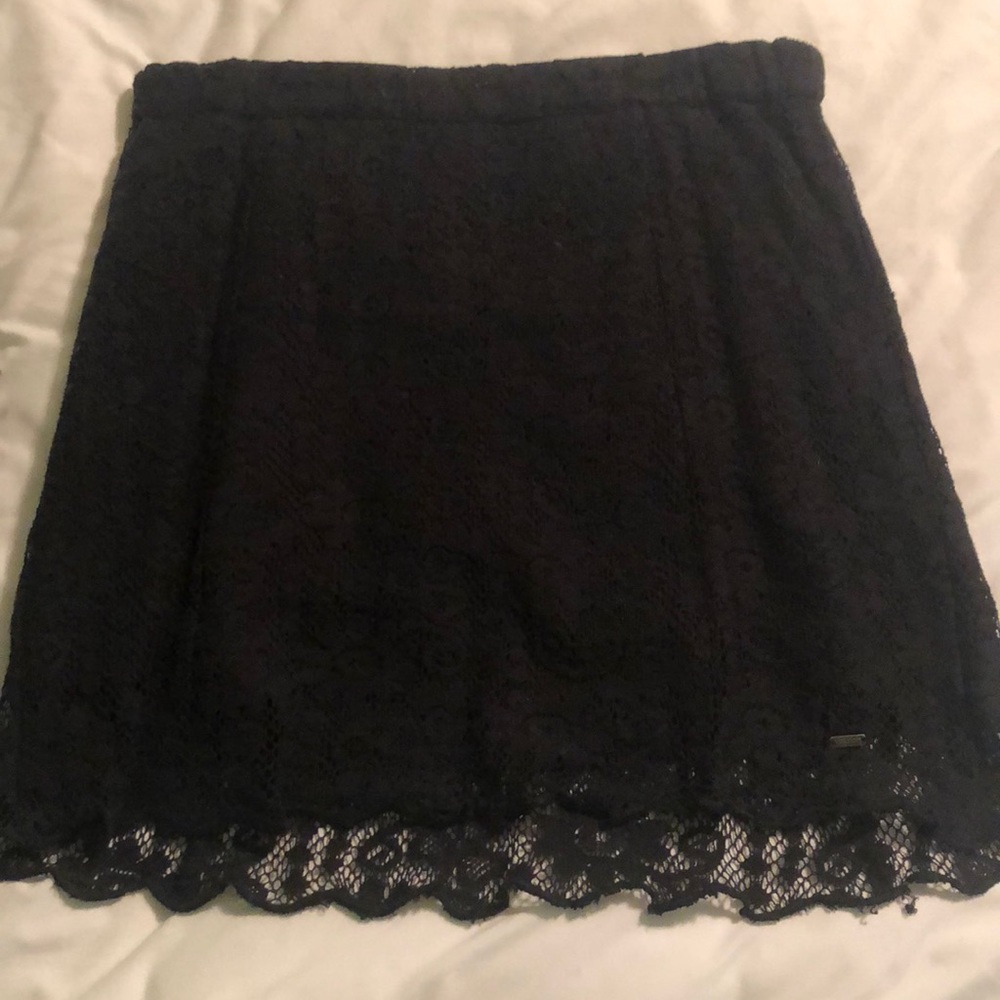Volcom lace mini skirt